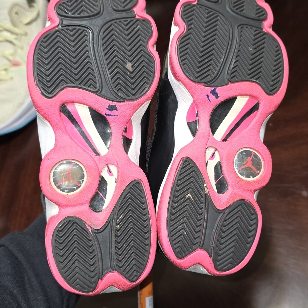 Jordan 6 Rings - Picture 5 of 8